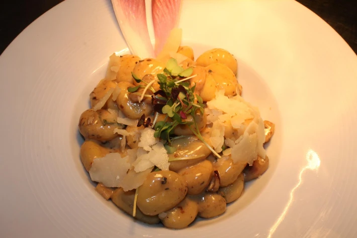 Restaurant Hyeres Whatsapp Image 2025 09 24 At 10 19 34 1