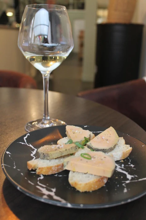 Restaurant Hyeres Whatsapp Image 2025 09 24 At 10 19 50 1